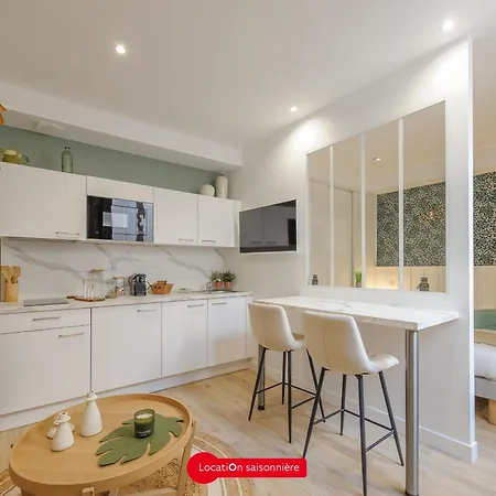 Renove Et Style, Centre La Rochelle, Pour 2 Avec Wifi - Fr-1-535-66 * ラ・ロシェル