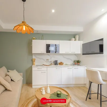 Renove Et Style, Centre La Rochelle, Pour 2 Avec Wifi - Fr-1-535-66